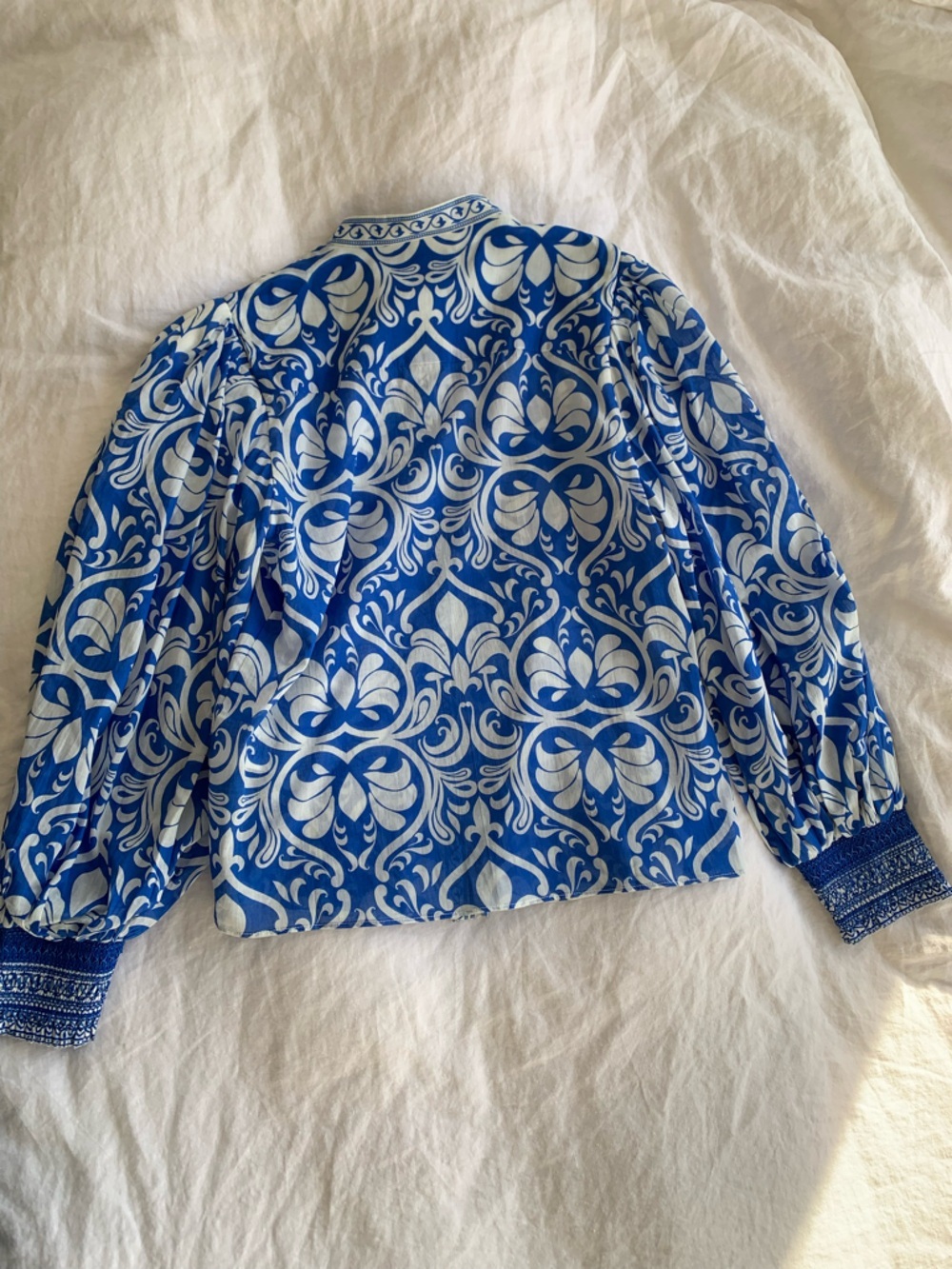 NWT Alice + Olivia April Cotton Puff Button Down Up Top Soirée True Blue White - Picture 8 of 11